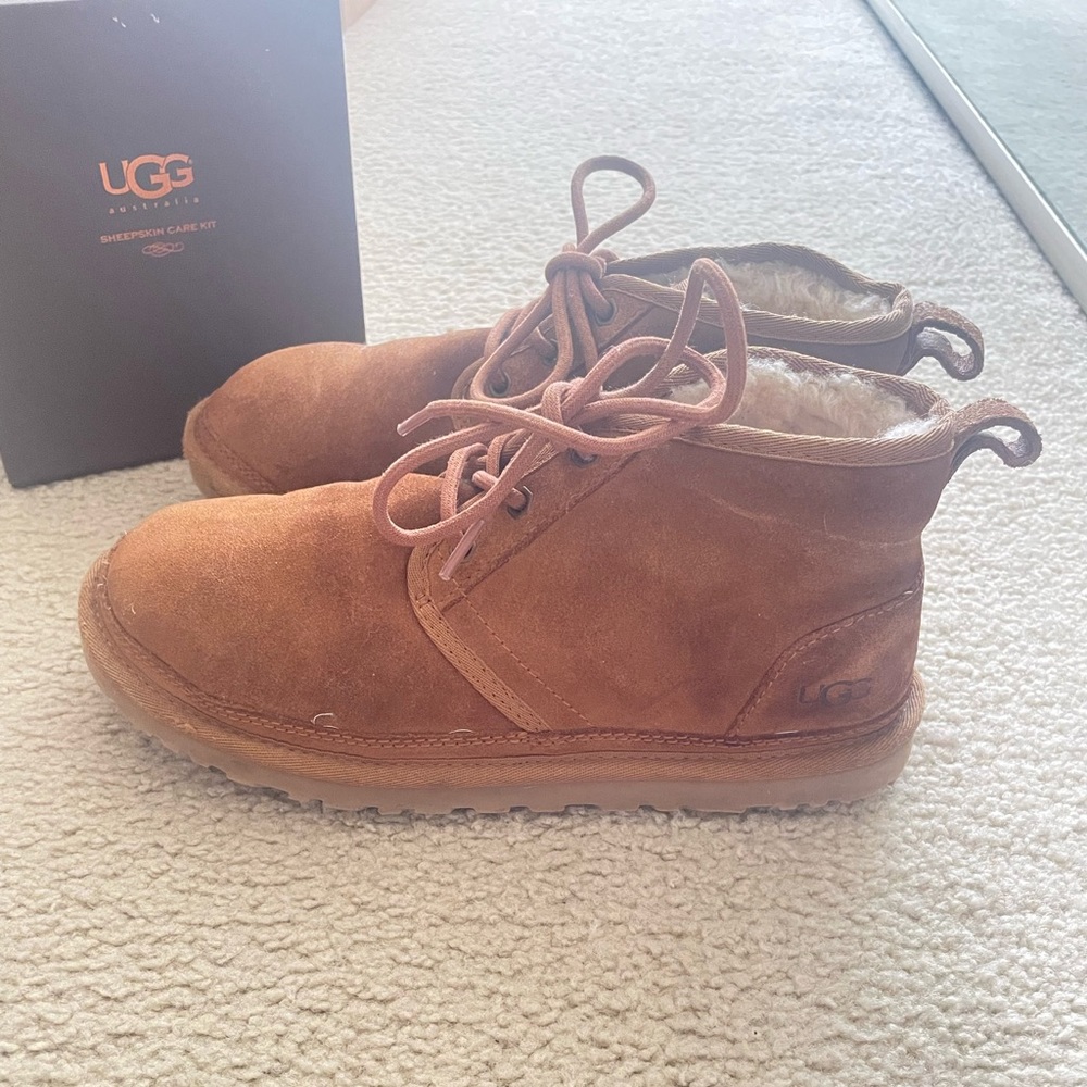 UGG Neumel Boots Chestnut
